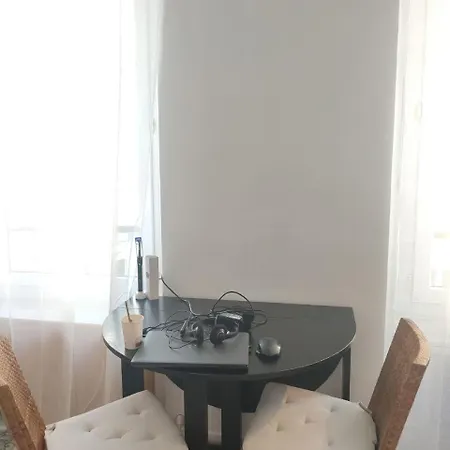 Montmartre Charm Luxurious Getaway Apartamento